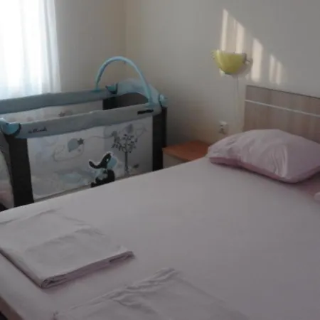 Sea Sounds Apartment